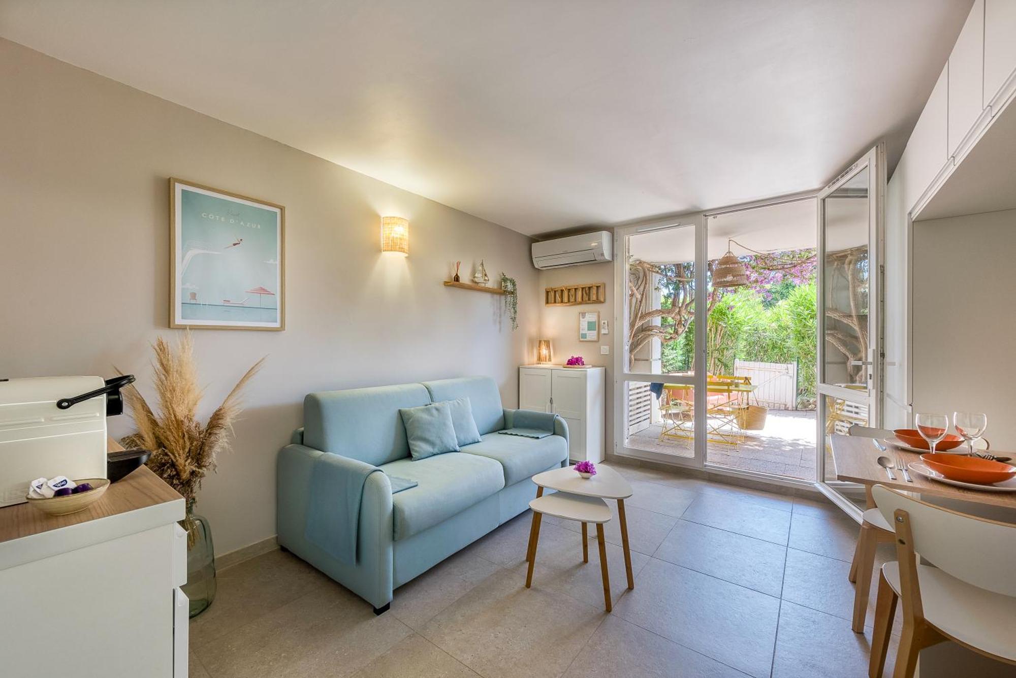 Le Lavandou "Cavaliere" -Rez De Jardin Bord De Mer , Atom Dış mekan fotoğraf